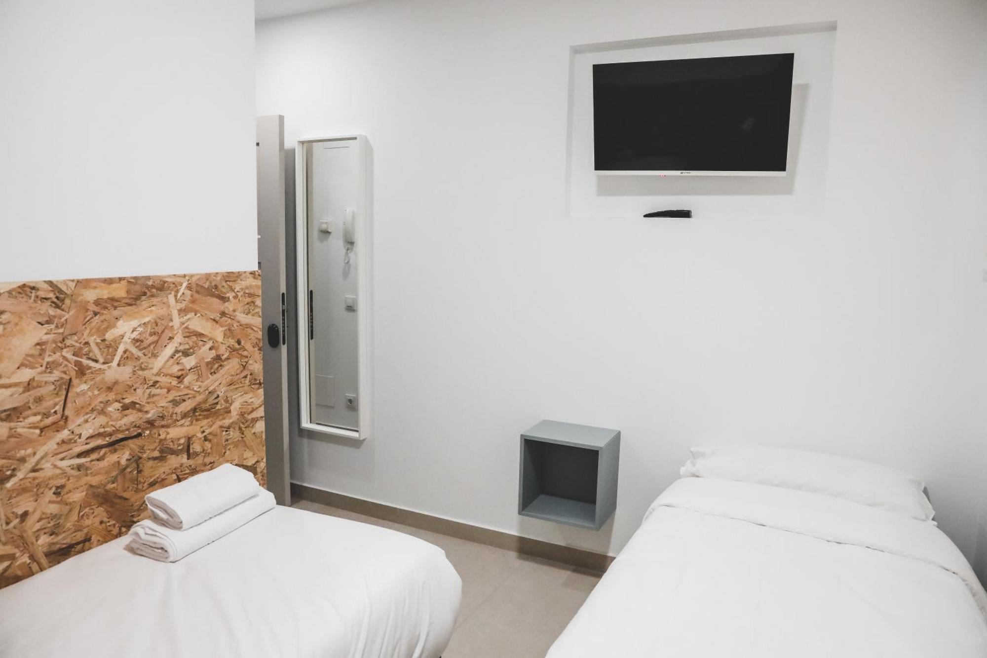 Casa San Juan - Habitaciones Privadas Λογκρόνο Εξωτερικό φωτογραφία