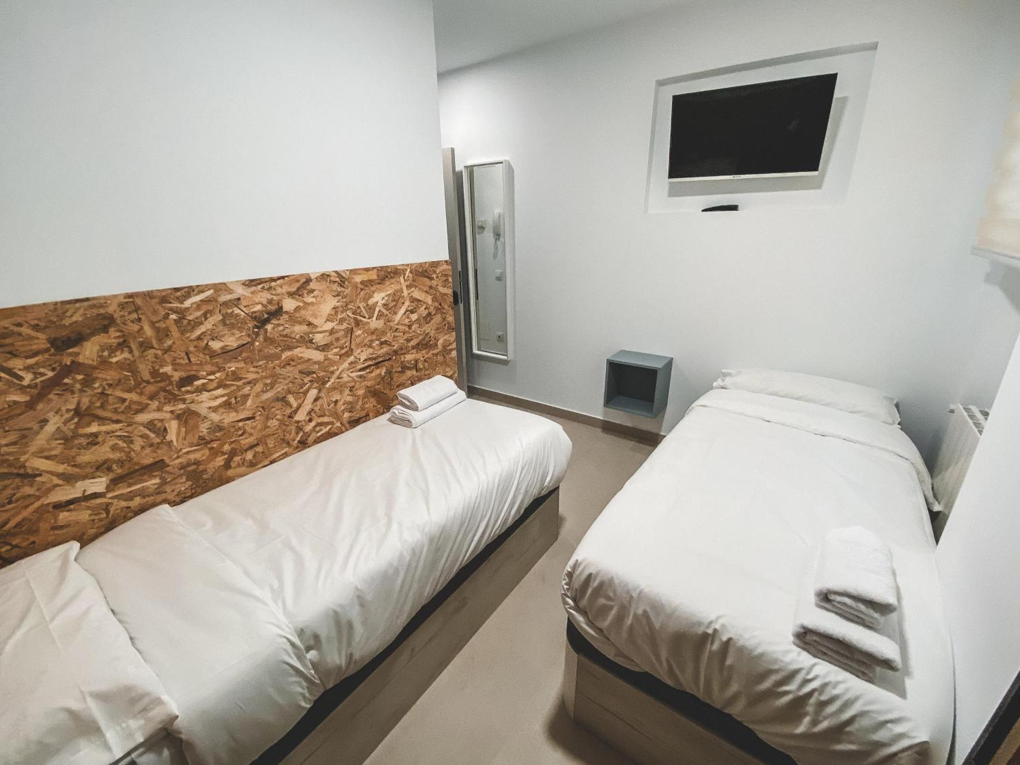 Casa San Juan - Habitaciones Privadas Λογκρόνο Εξωτερικό φωτογραφία