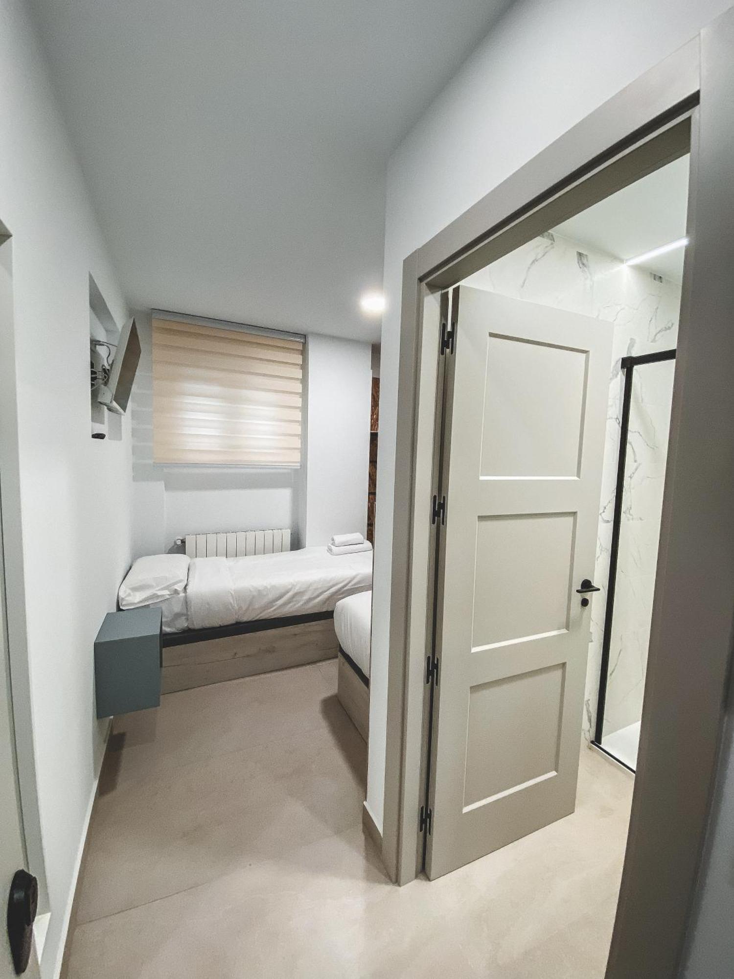 Casa San Juan - Habitaciones Privadas Λογκρόνο Εξωτερικό φωτογραφία